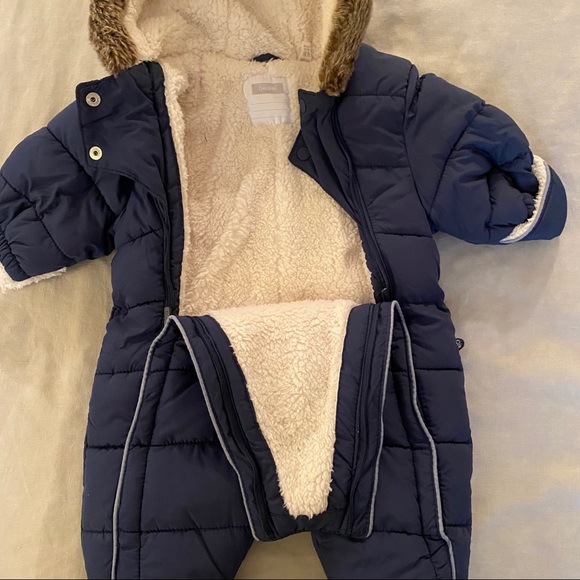 Coat - Picture 2 of 3